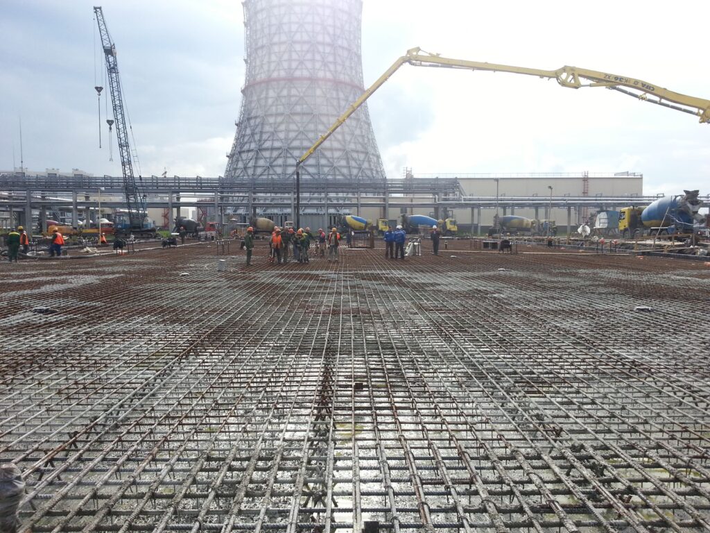 Хроника 2012 года 3 Подготовка к укладке бетона силовой плиты главного корпуса